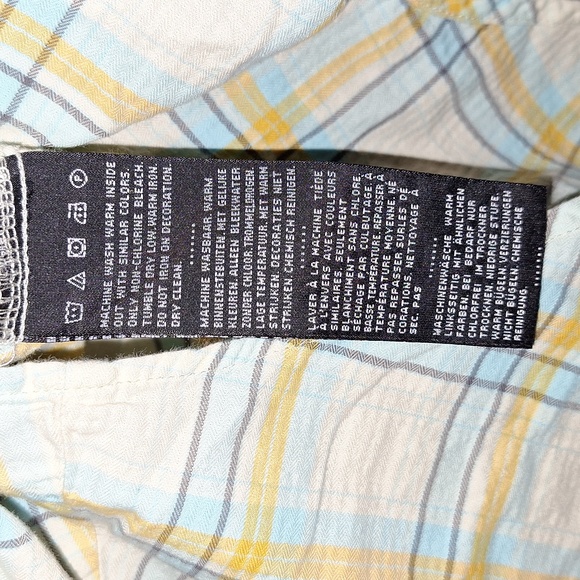 🏍 Harley Davidson button-up plaid top with butterfly design. Small - Picture 7 of 8